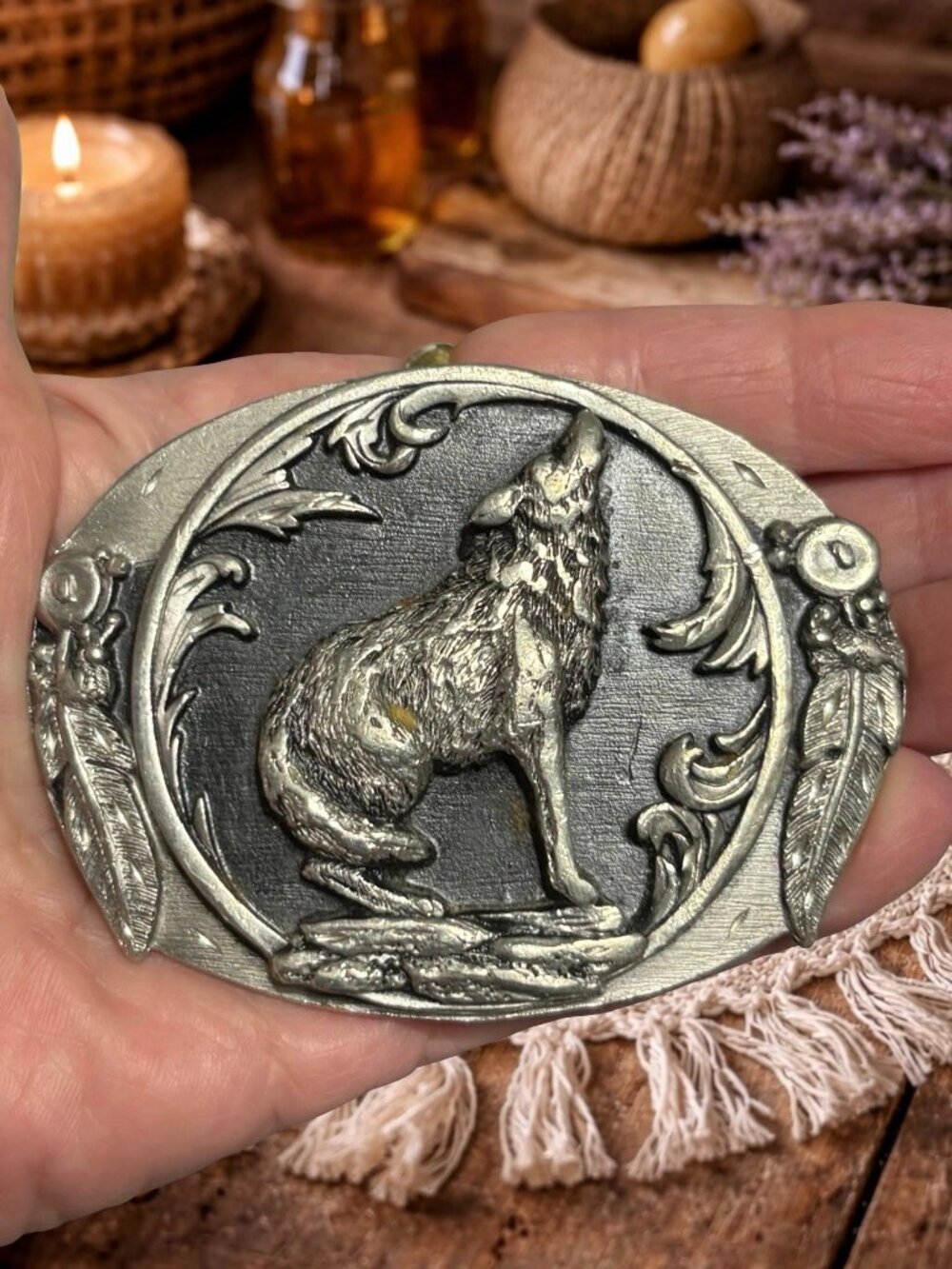 Vintage Siskiyou Wolf Belt Buckle Moon Dog Spirit Animal Made USA